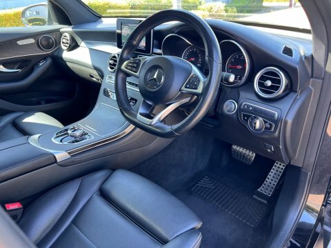Mercedes-Benz GLC Class Glc 250 Amg Line Premium 4Matic Black #18