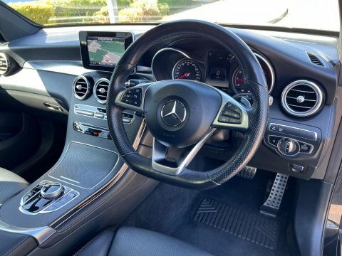 Mercedes-Benz GLC Class Glc 250 Amg Line Premium 4Matic Black #90