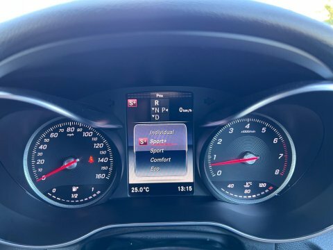 Mercedes-Benz GLC Class Glc 250 Amg Line Premium 4Matic Black #23