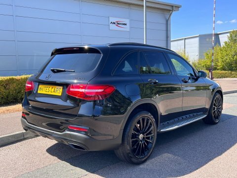 Mercedes-Benz GLC Class 2019 19 2.0 Black #3