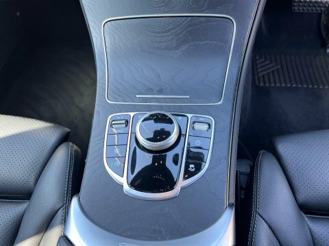 Mercedes-Benz GLC Class Glc 250 Amg Line Premium 4Matic Black #28