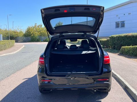 Mercedes-Benz GLC Class Glc 250 Amg Line Premium 4Matic Black #43