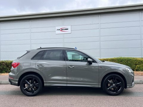 Audi Q3 2019 19 2.0 Grey #2