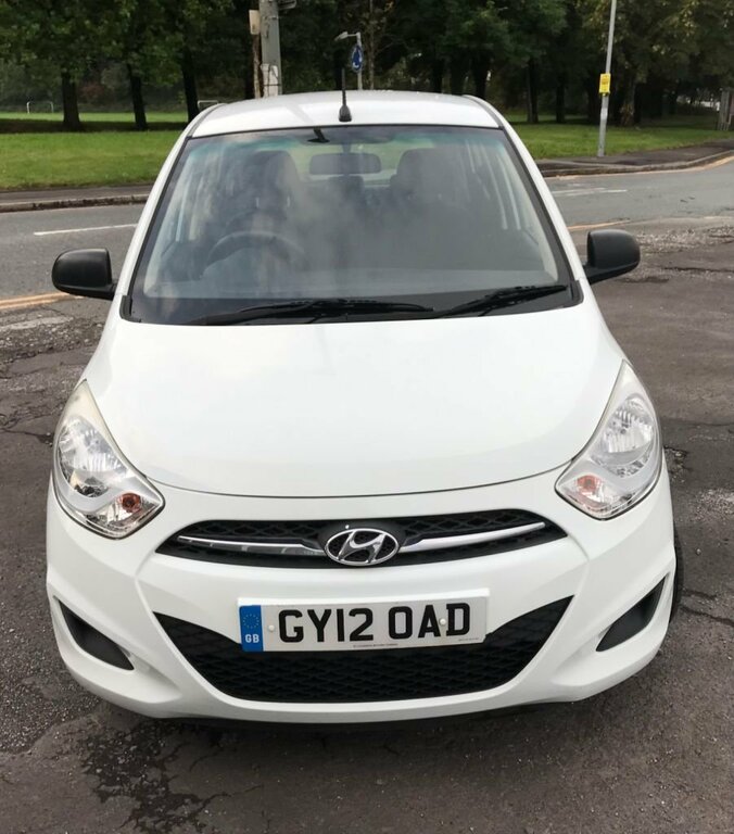 Hyundai I10 Active White #24