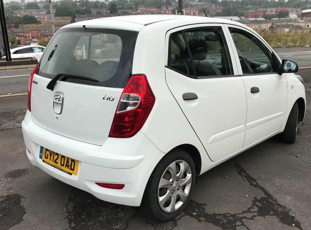 Hyundai I10 Active White #23