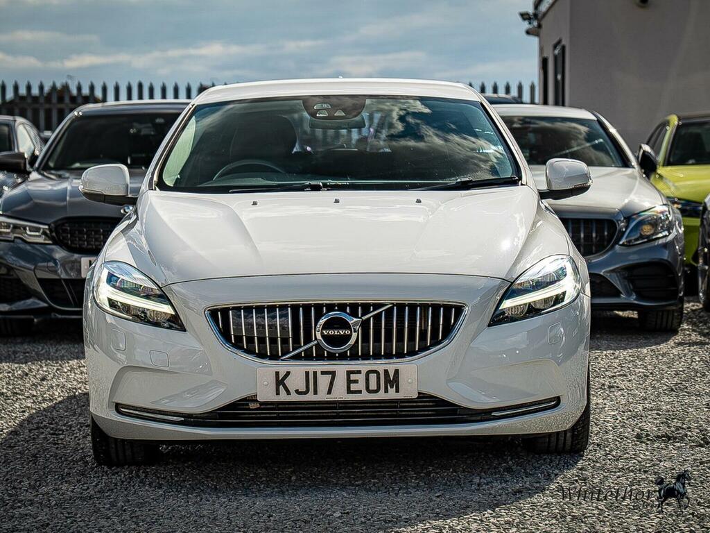 Volvo V40 Hatchback 2.0 D4 Inscription Euro 6 Ss White #2