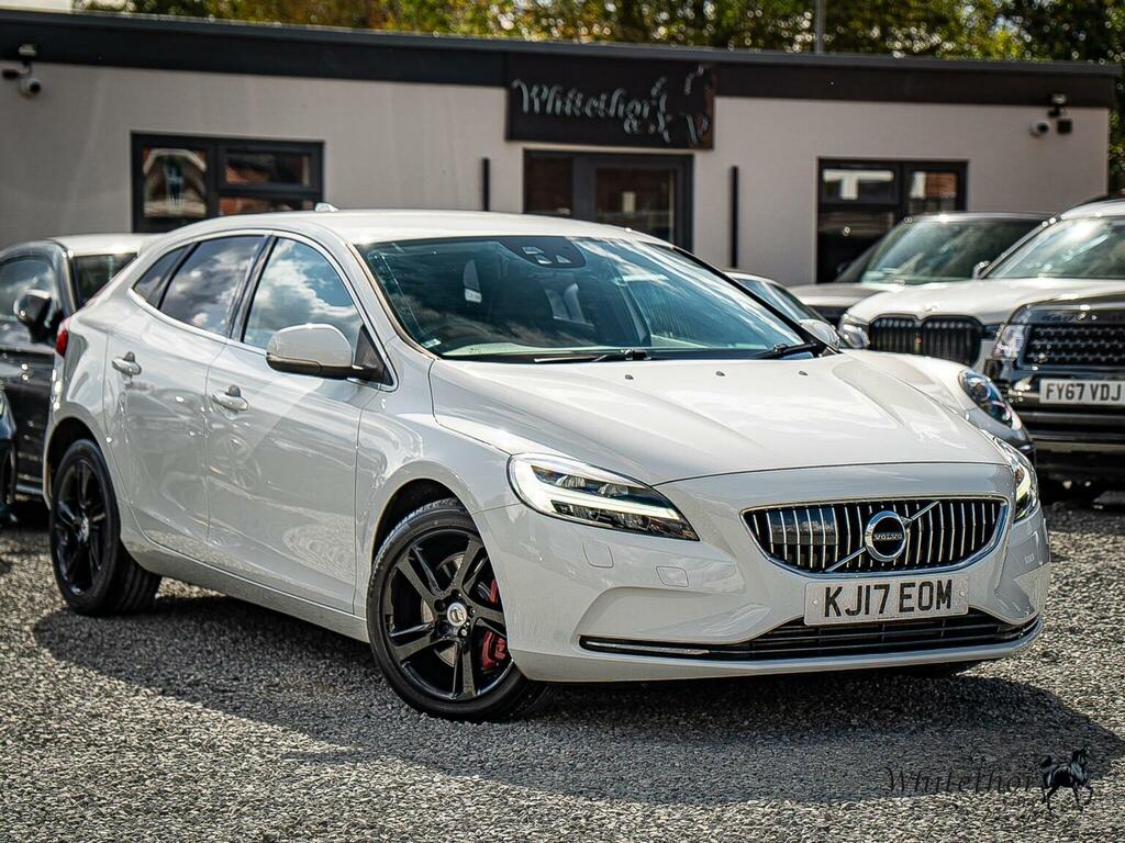 Volvo V40 Hatchback 2.0 D4 Inscription Euro 6 Ss White