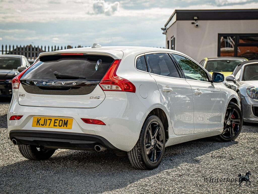 Volvo V40 Hatchback 2.0 D4 Inscription Euro 6 Ss White #6