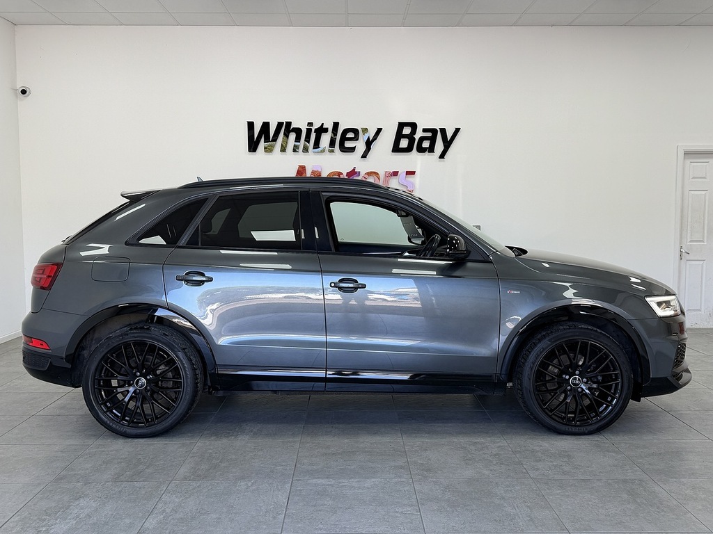 Audi Q3 Tdi Black Edition DP17OZA Grey #2