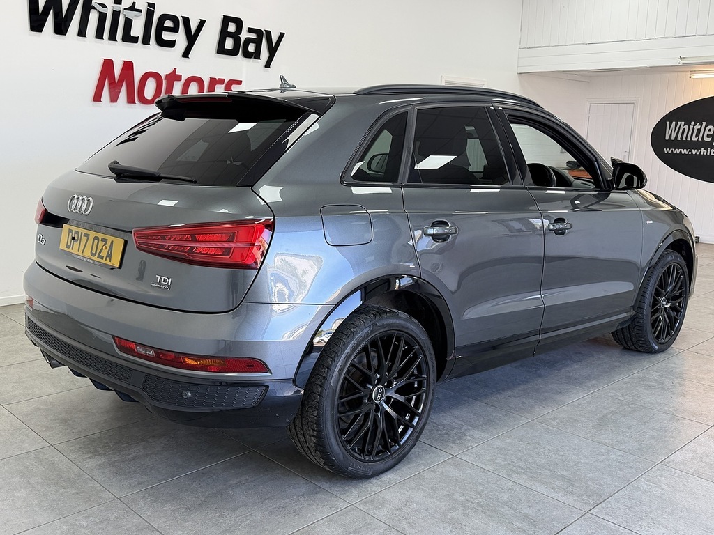Audi Q3 Tdi Black Edition DP17OZA Grey #3