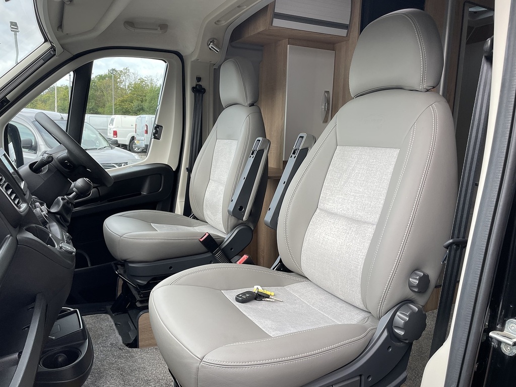 Fiat Ducato E-ducato 42 White #22