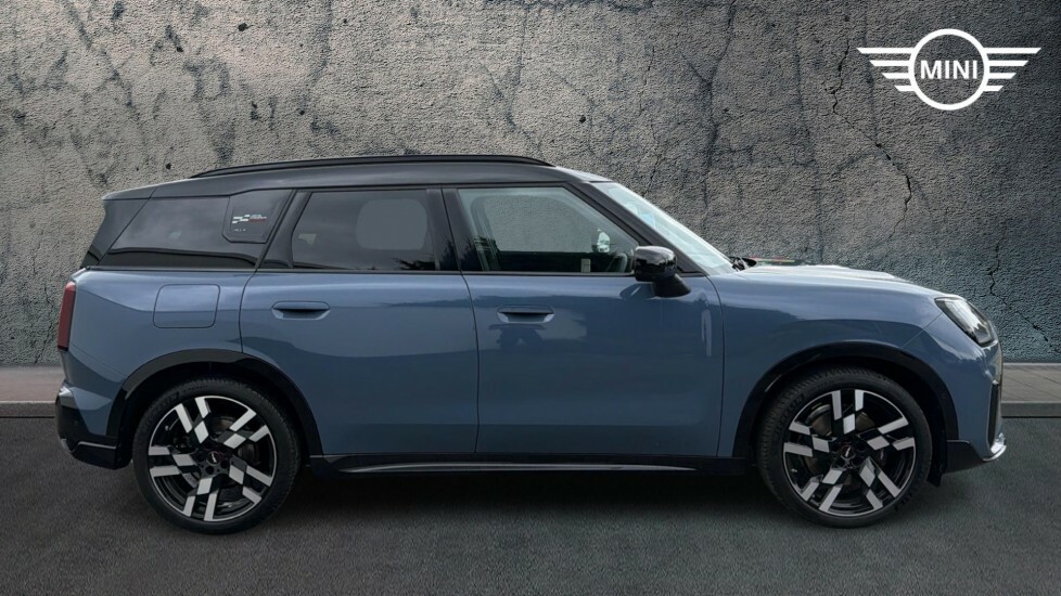 Mini Countryman E Exclusive Black #3