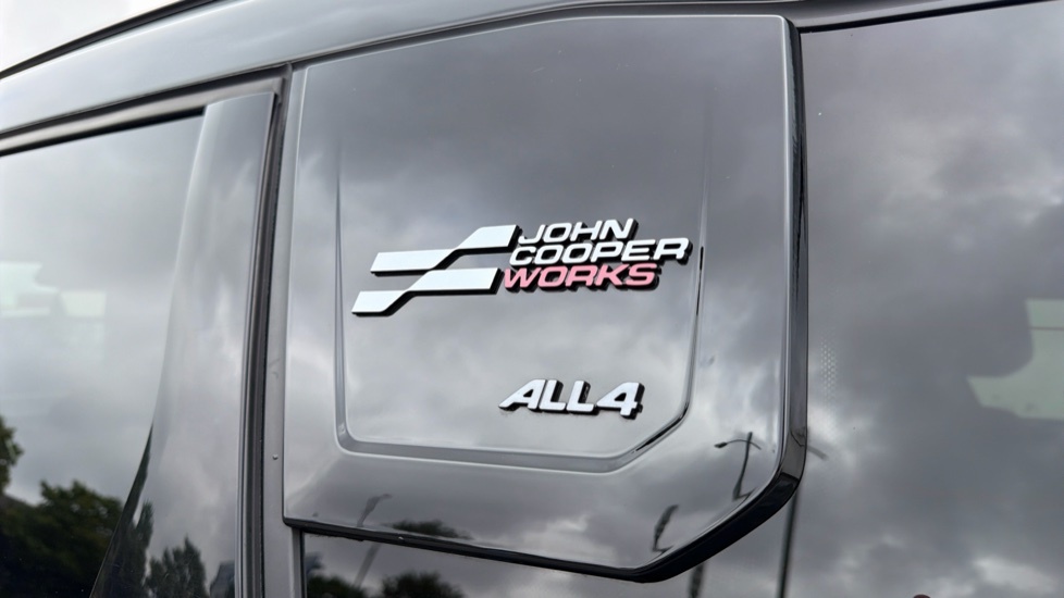 Mini Countryman E Exclusive Black #33