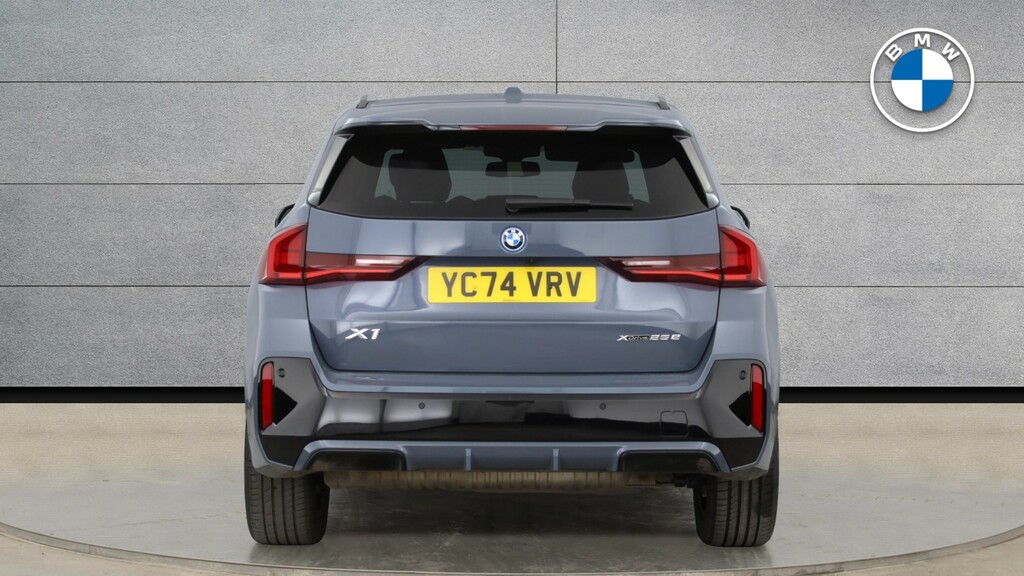 BMW X1 Xline Silver #15