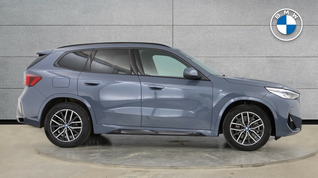 BMW X1 Xline Silver #3