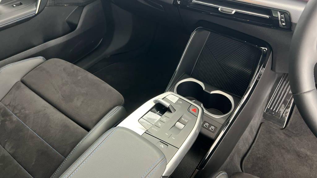 BMW X1 Xline Silver #10