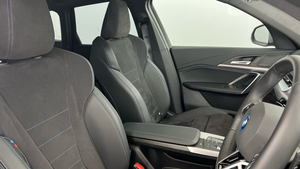BMW X1 Xline Silver #11