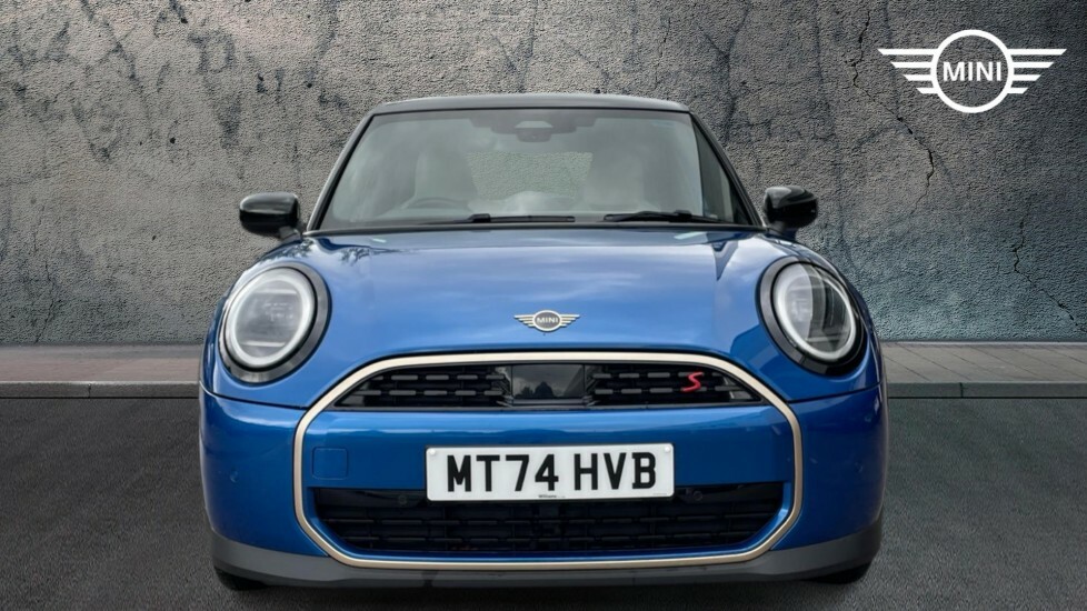 Mini Hatch 1.5 Cooper Classic Premium Blue #16