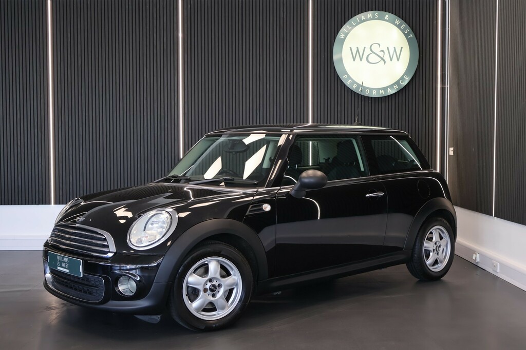 Mini Hatch Hatchback 1.6 One Hatch 201111 Black