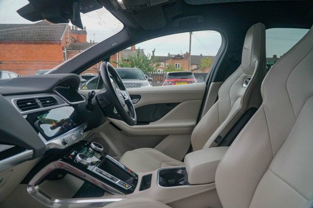 Jaguar I-Pace 2021 400 90Kwh Hse Suv 4Wd 400 Black #2