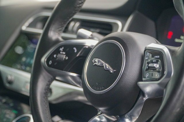 Jaguar I-Pace  Red #57