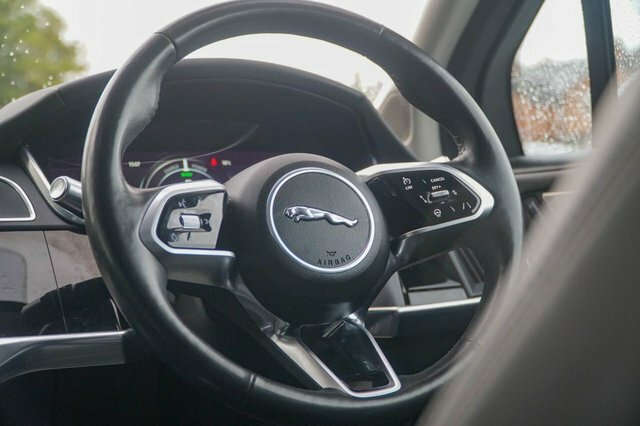 Jaguar I-Pace  Red #37