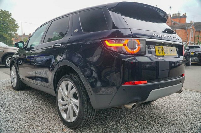 Land Rover Discovery Sport 2016 2.0 Td4 Hse Luxury Suv 4Wd Eu Black #5