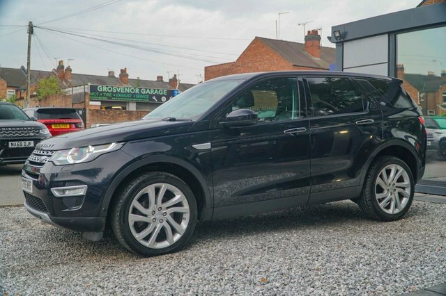 Land Rover Discovery Sport 2016 2.0 Td4 Hse Luxury Suv 4Wd Eu Black #3
