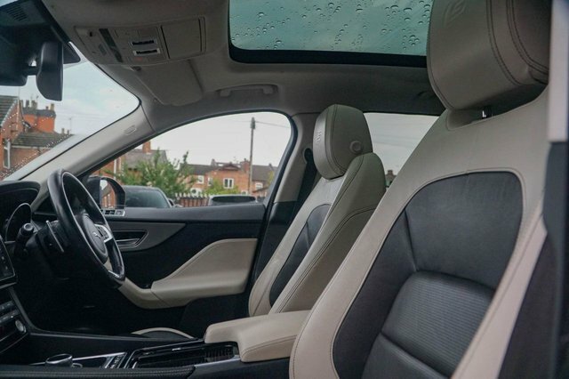 Jaguar F-Pace 2017 3.0 D300 V6 S Suv Awd Euro 6 Black #2