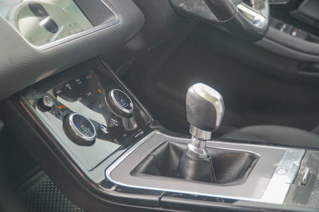 Land Rover Range Rover Evoque Range Rover Evoque 2.0 D180 R-dynamic Se 4Wd White #24