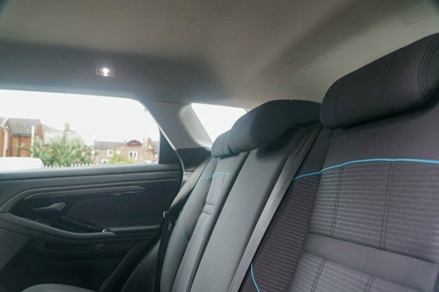 Land Rover Range Rover Evoque Range Rover Evoque 2.0 D180 R-dynamic Se 4Wd White #32