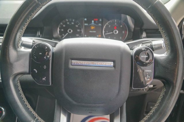 Land Rover Range Rover Evoque Range Rover Evoque 2.0 D180 R-dynamic Se 4Wd White #60