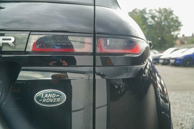 Land Rover Range Rover Evoque Range Rover Evoque 2.0 D180 R-dynamic Se 4Wd White #51
