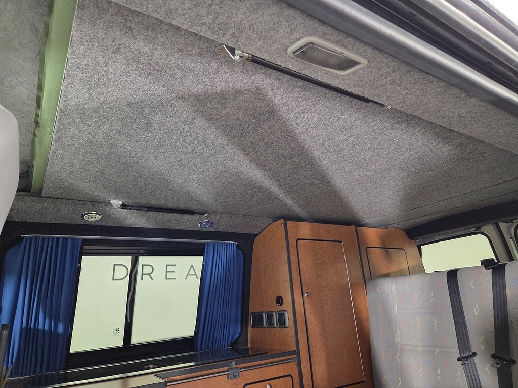 Volkswagen Transporter Panel Van Silver #35