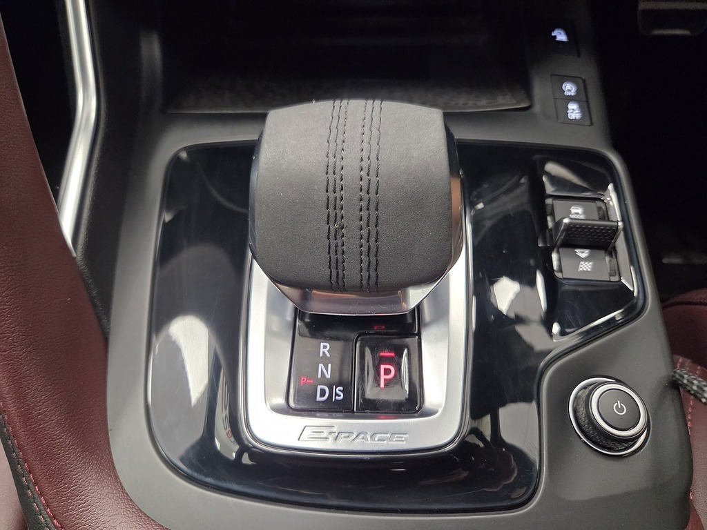 Jaguar E-Pace R-dynamic S Grey #32
