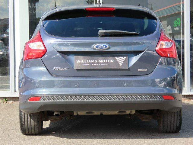 Ford Focus 2012 1.6 Tdci Zetec Hatchback Eu FP62EJN Grey #4