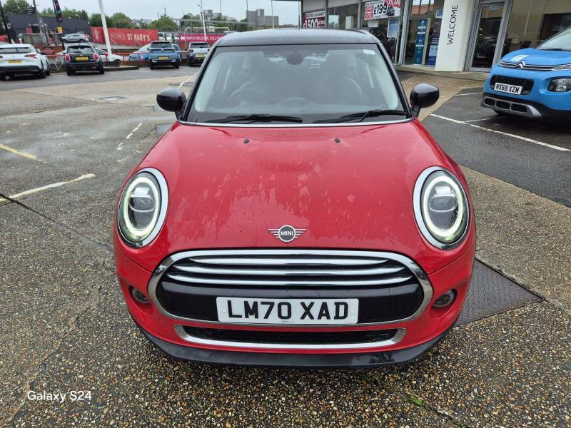 Mini Hatch 1.5 Cooper Exclusive Euro 6 Ss - 2021 70 Red #2