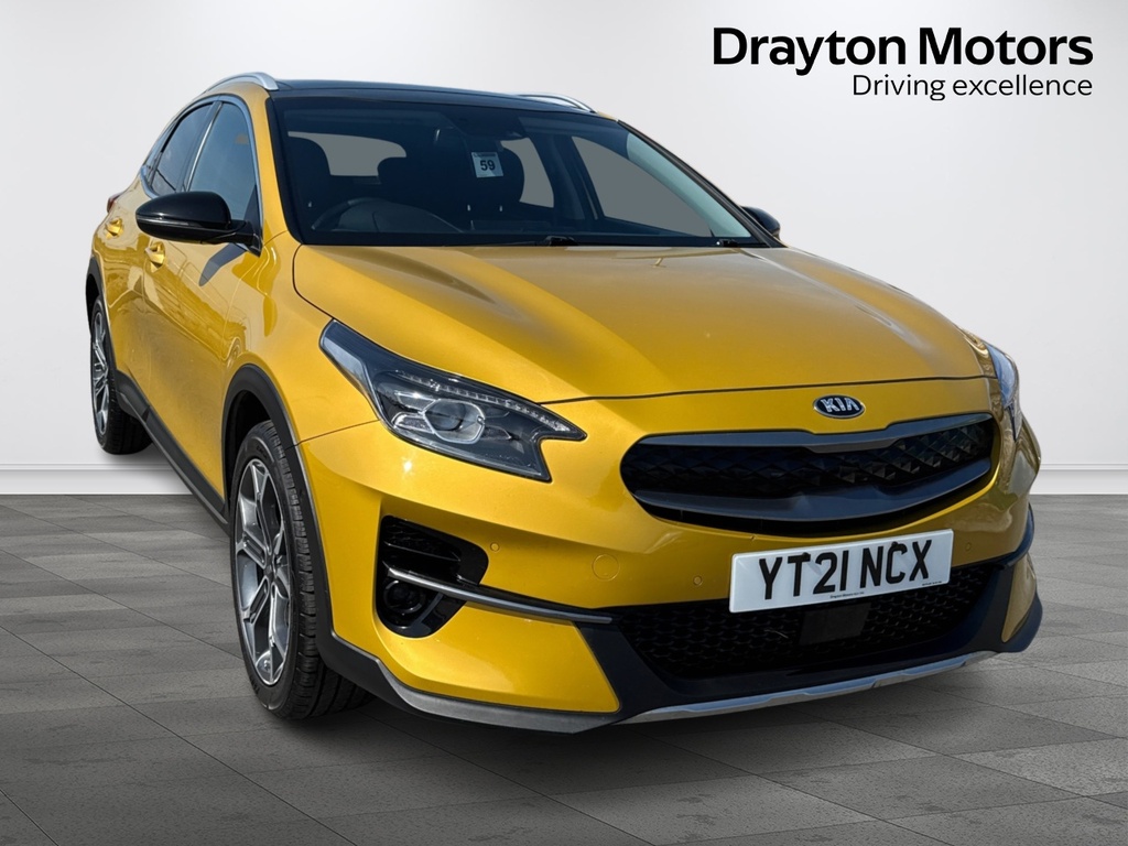 Kia Xceed 1.6 Gdi 8.9Kwh First Edition Suv Plug-i Yellow