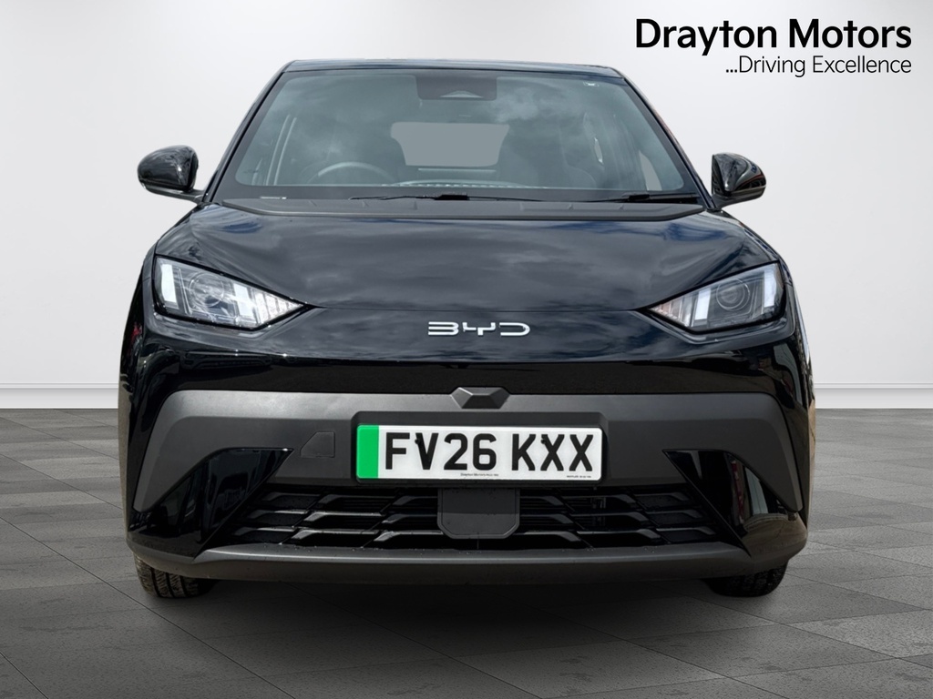 Byd Dolphin 30Kwh Active Hatchback 87 Ps FV26KXX Black #3
