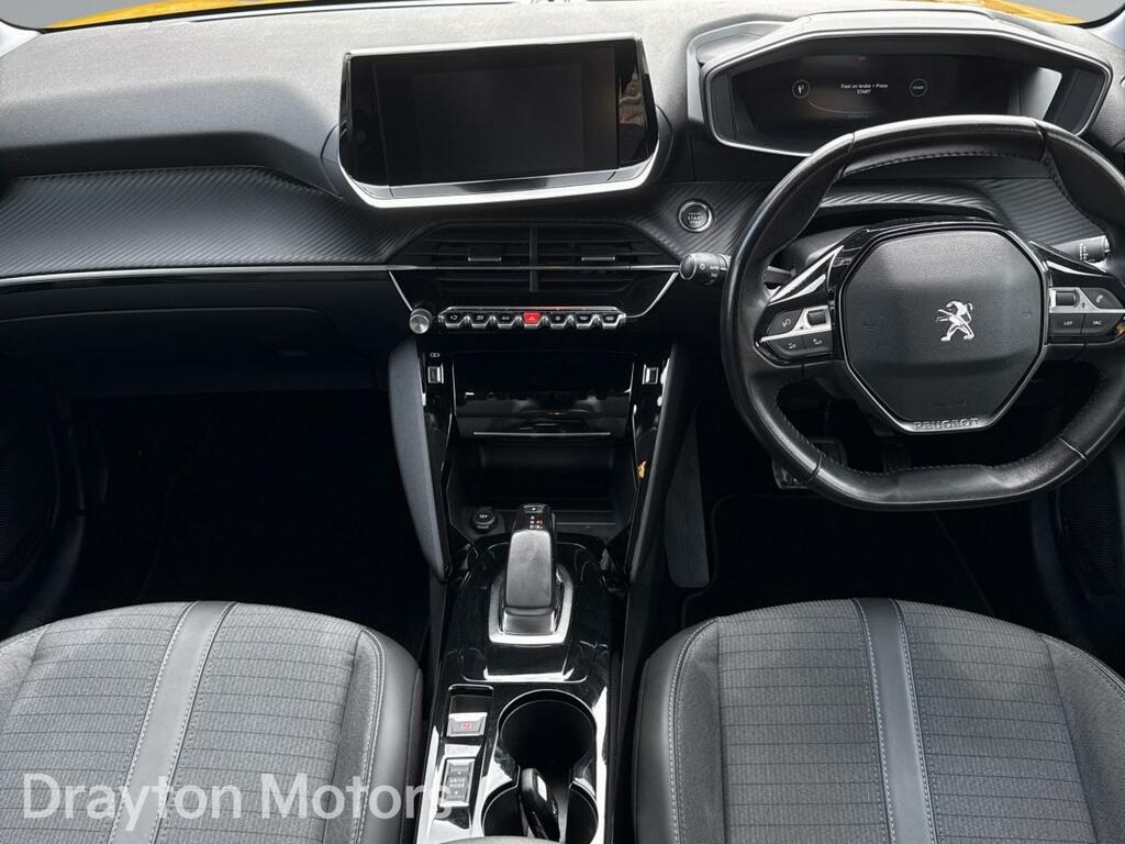 Peugeot e-208 50Kwh Allure Hatchback 136 Ps Yellow #2