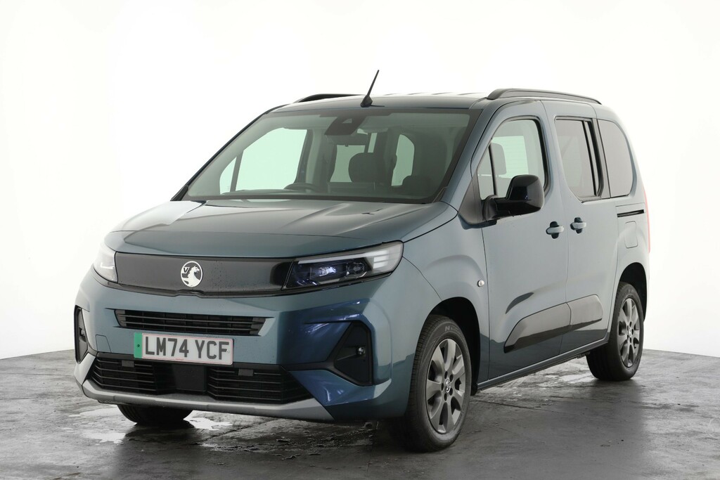 Vauxhall Combo-e Life 100Kw Ultimate 52Kwh Blue #5