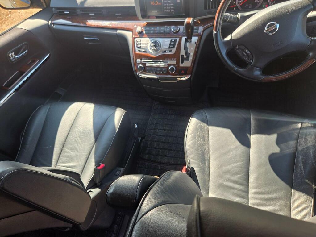 Nissan Elgrand 3 5 Highway Star..  #3