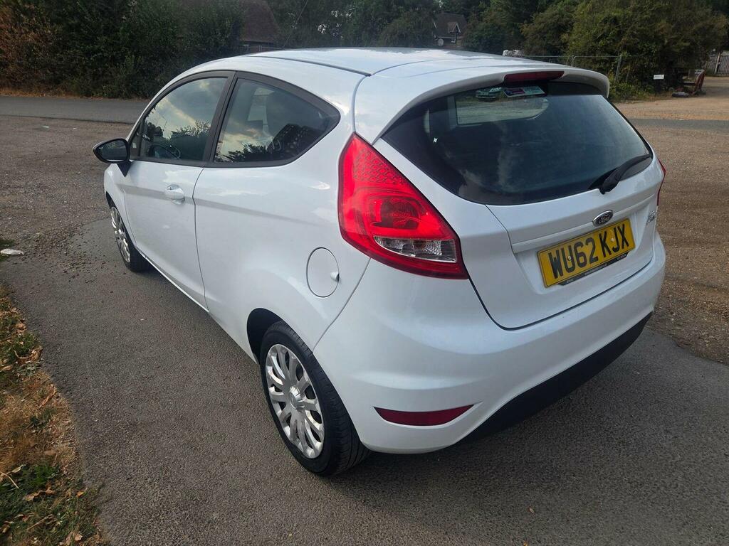 Ford Fiesta 1.25 Edge WU62KJX White #4
