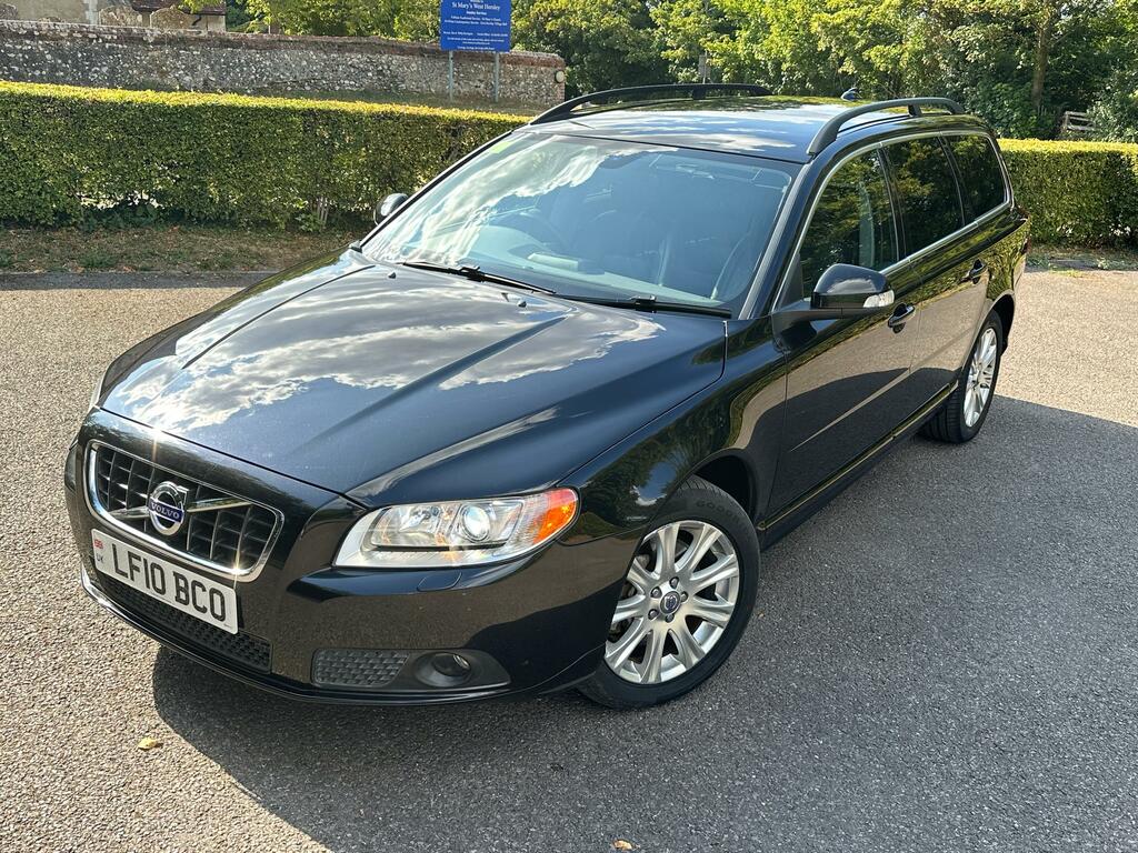 Volvo V70 2.4 T5 Se Lux Estate Geartronic 258 G #4
