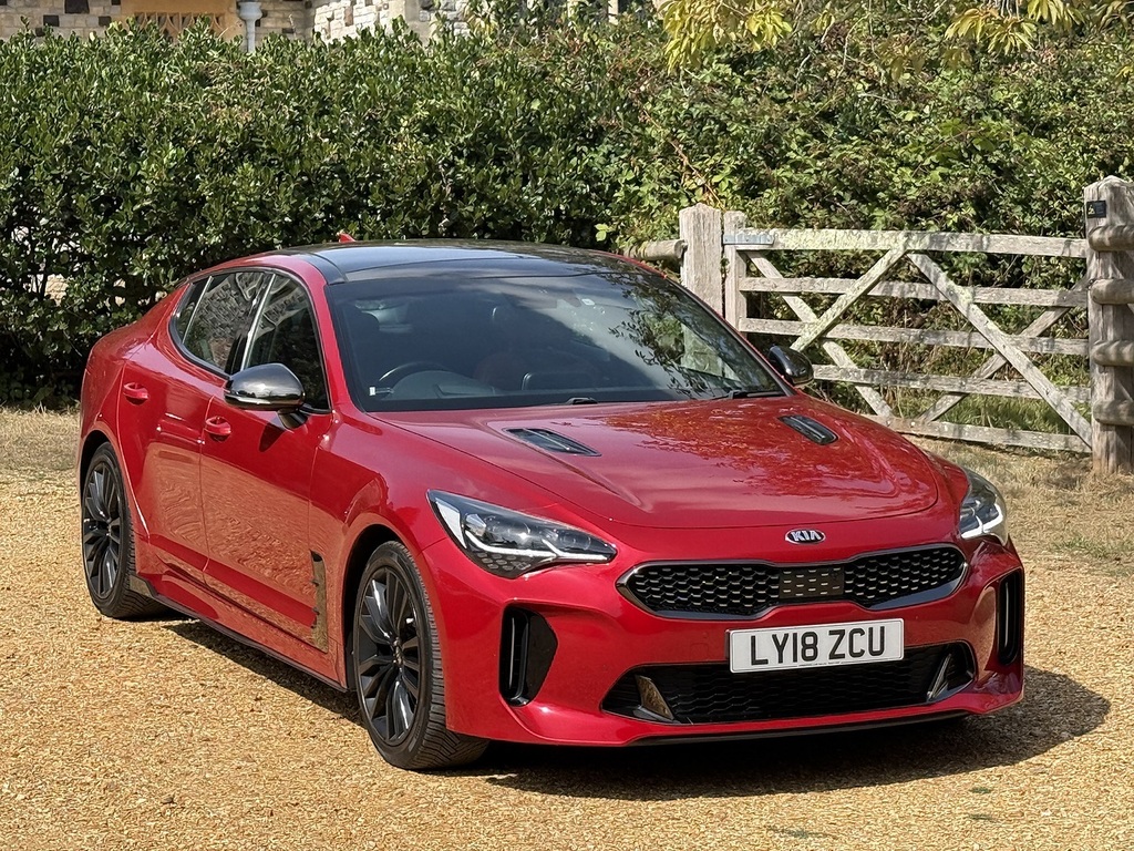 Kia Stinger T-gdi Gt-line S Red