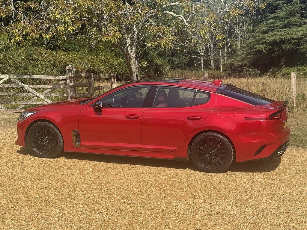 Kia Stinger T-gdi Gt-line S Red #4
