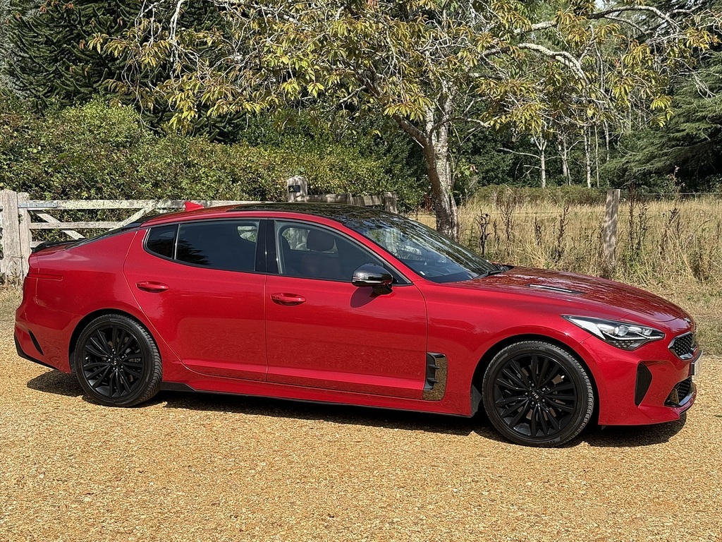 Kia Stinger T-gdi Gt-line S Red #2