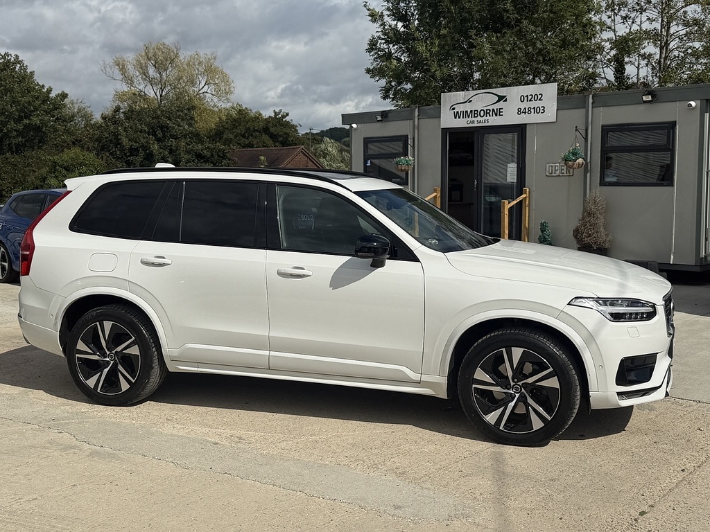 Volvo XC90 B5 Mhev R-design White #4