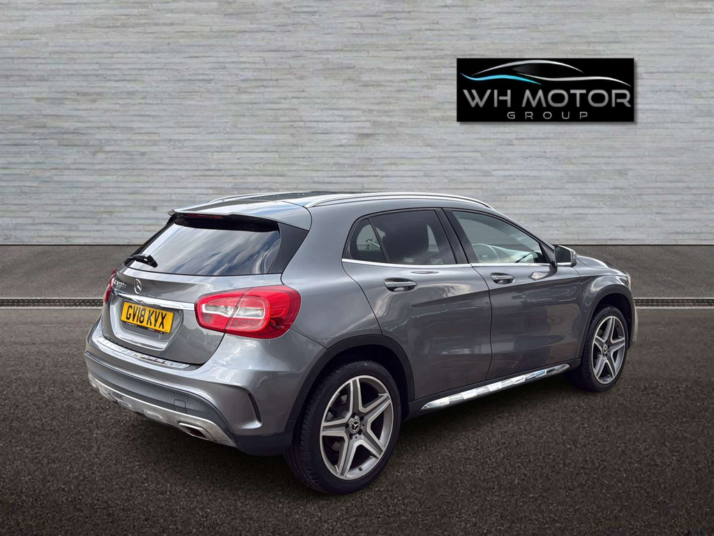 Mercedes-Benz GLA Class Amg Line D GV18KVX #5