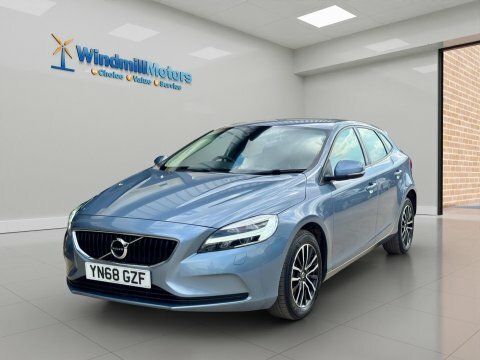 Volvo V40 2.0 D3 Momentum YN68GZF Blue #5